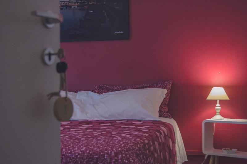 Melo Accommodations Бари Экстерьер фото