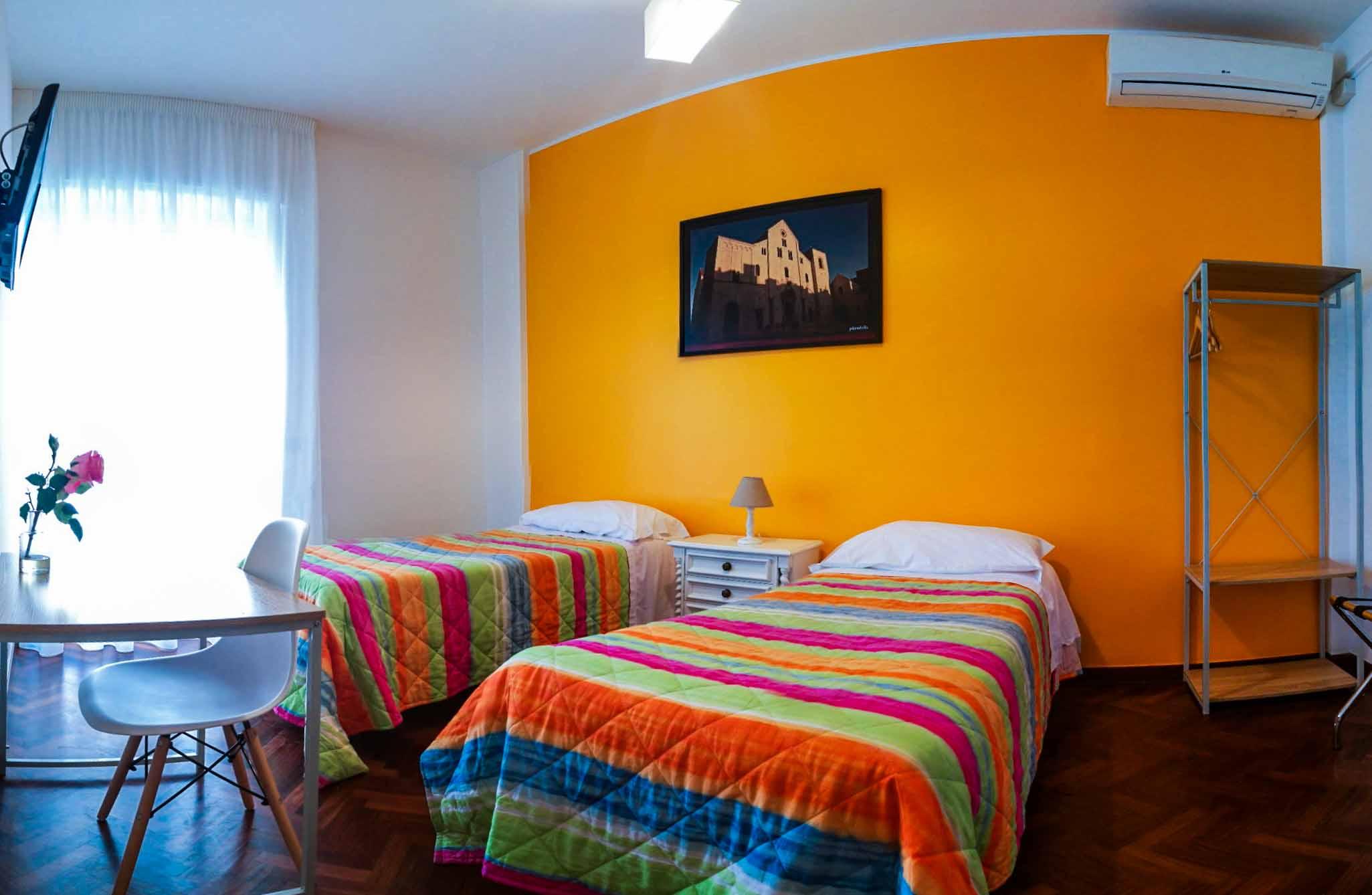 Melo Accommodations Бари Экстерьер фото