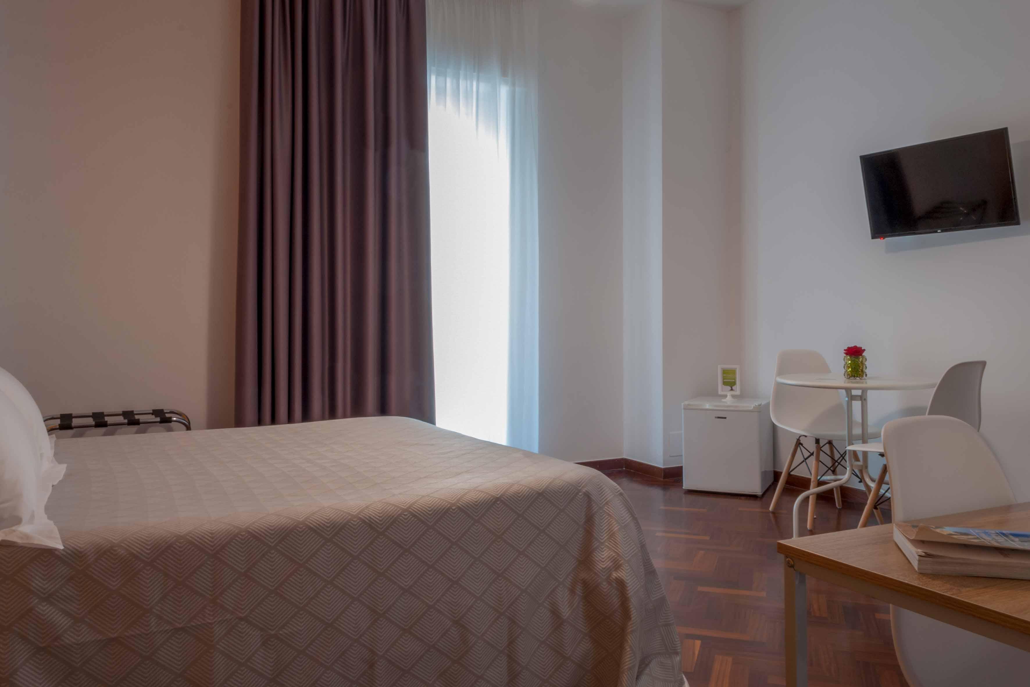 Melo Accommodations Бари Экстерьер фото