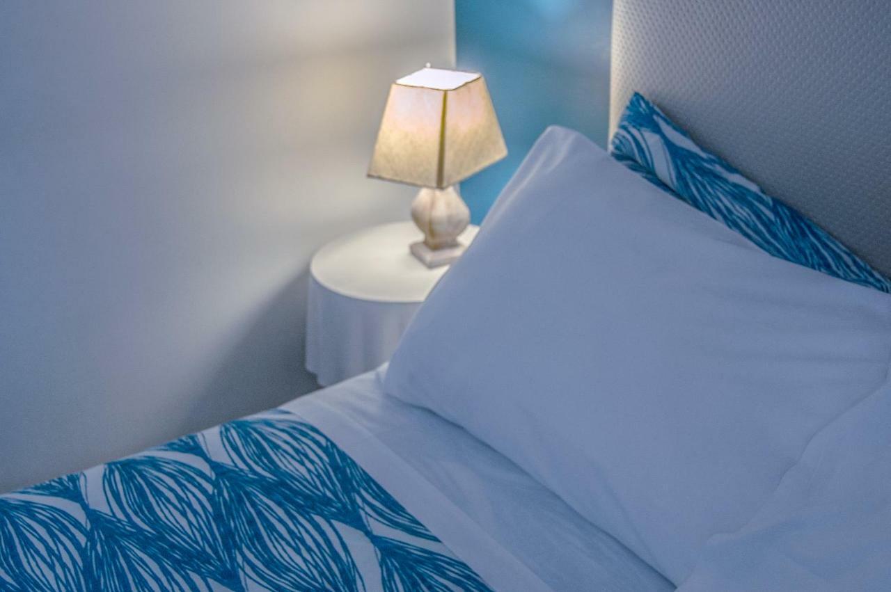 Melo Accommodations Бари Экстерьер фото